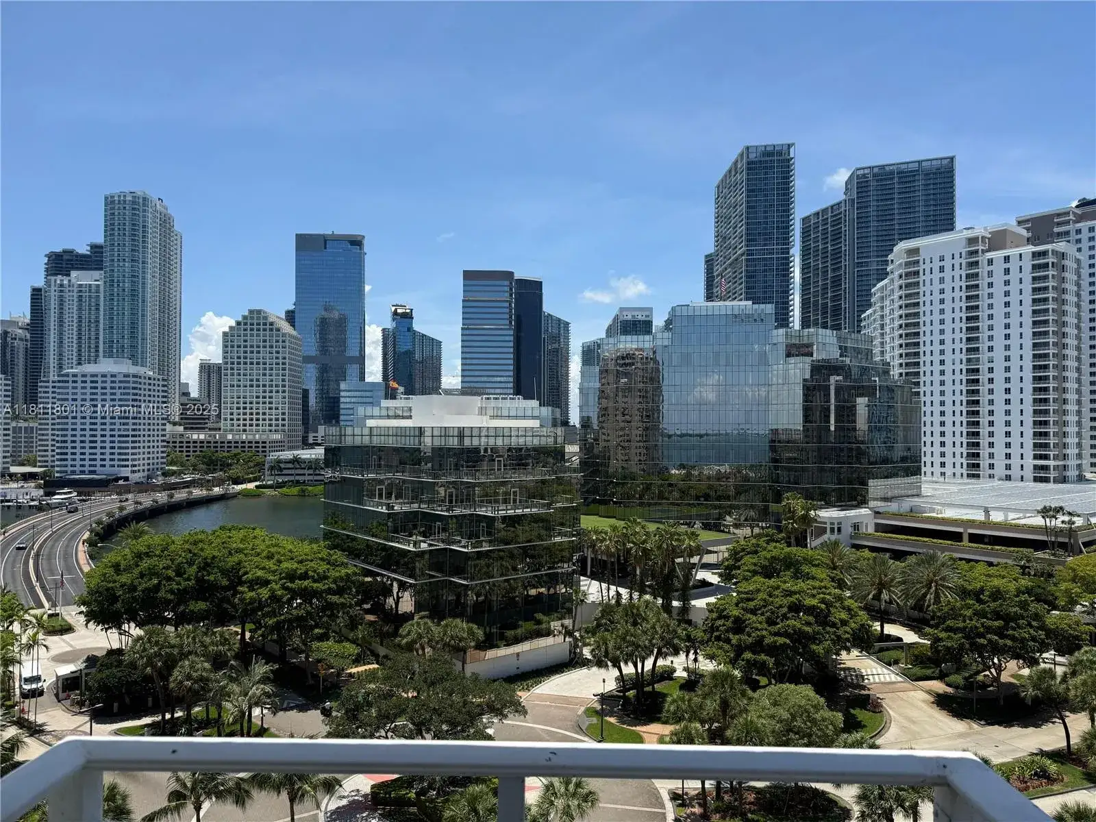2 bedroom 2 bath Residential for sale at 770 Claughton Island Dr # 1101, Miami FL 33131