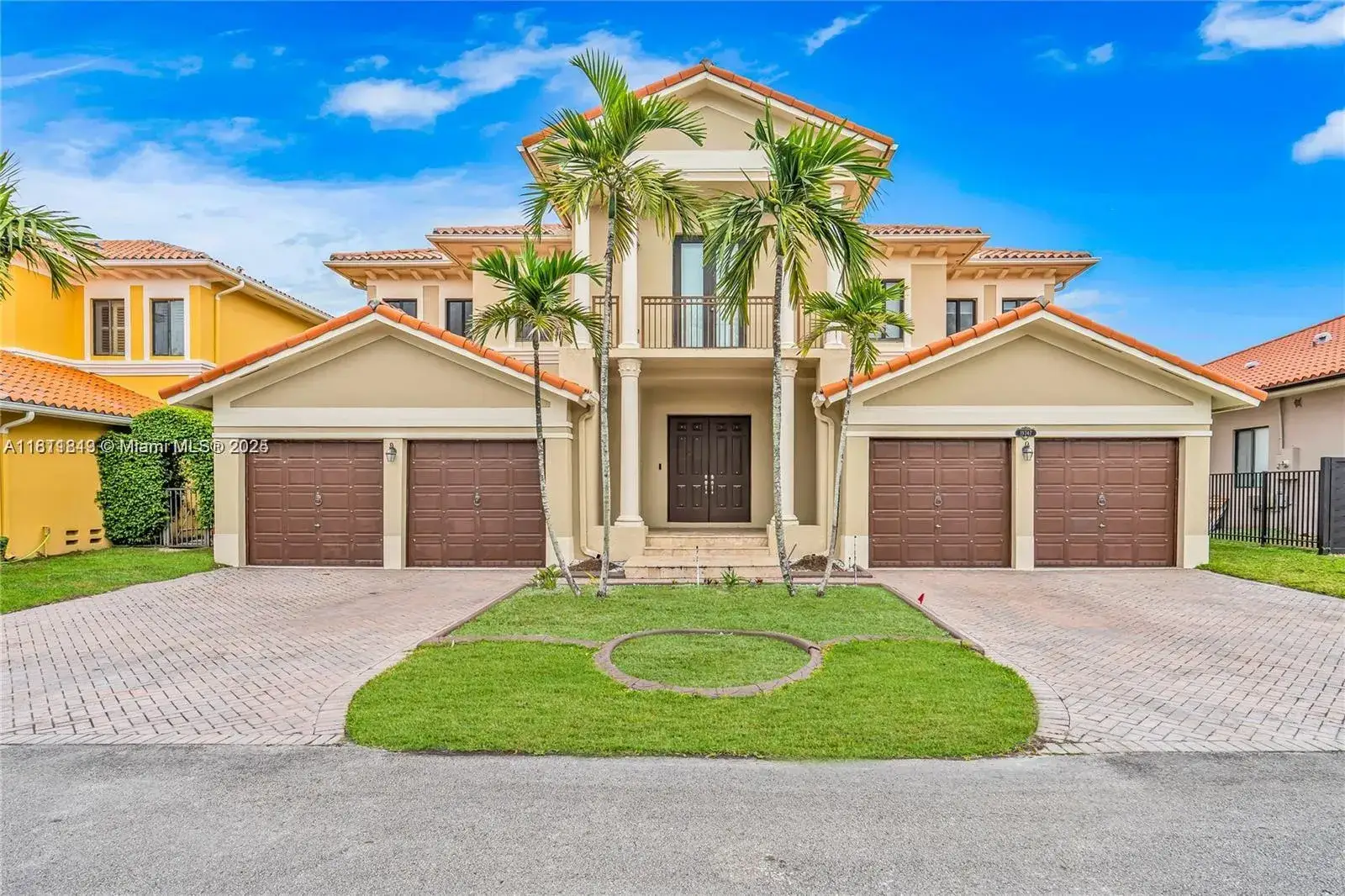 5 bedroom 4 bath Residential for sale at 19347 SW 79th Pl, Cutler Bay FL 33157