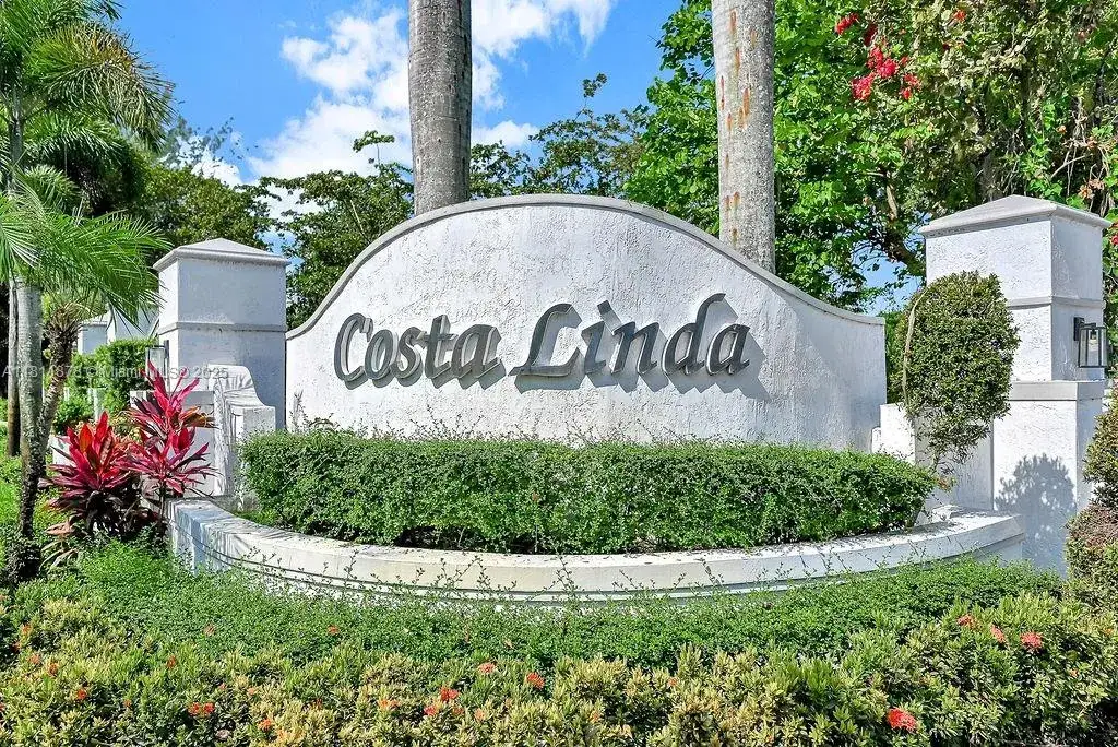 3 bedroom 2 bath Residential for sale at 5440 NW 107th Ave # 204, Doral FL 33178