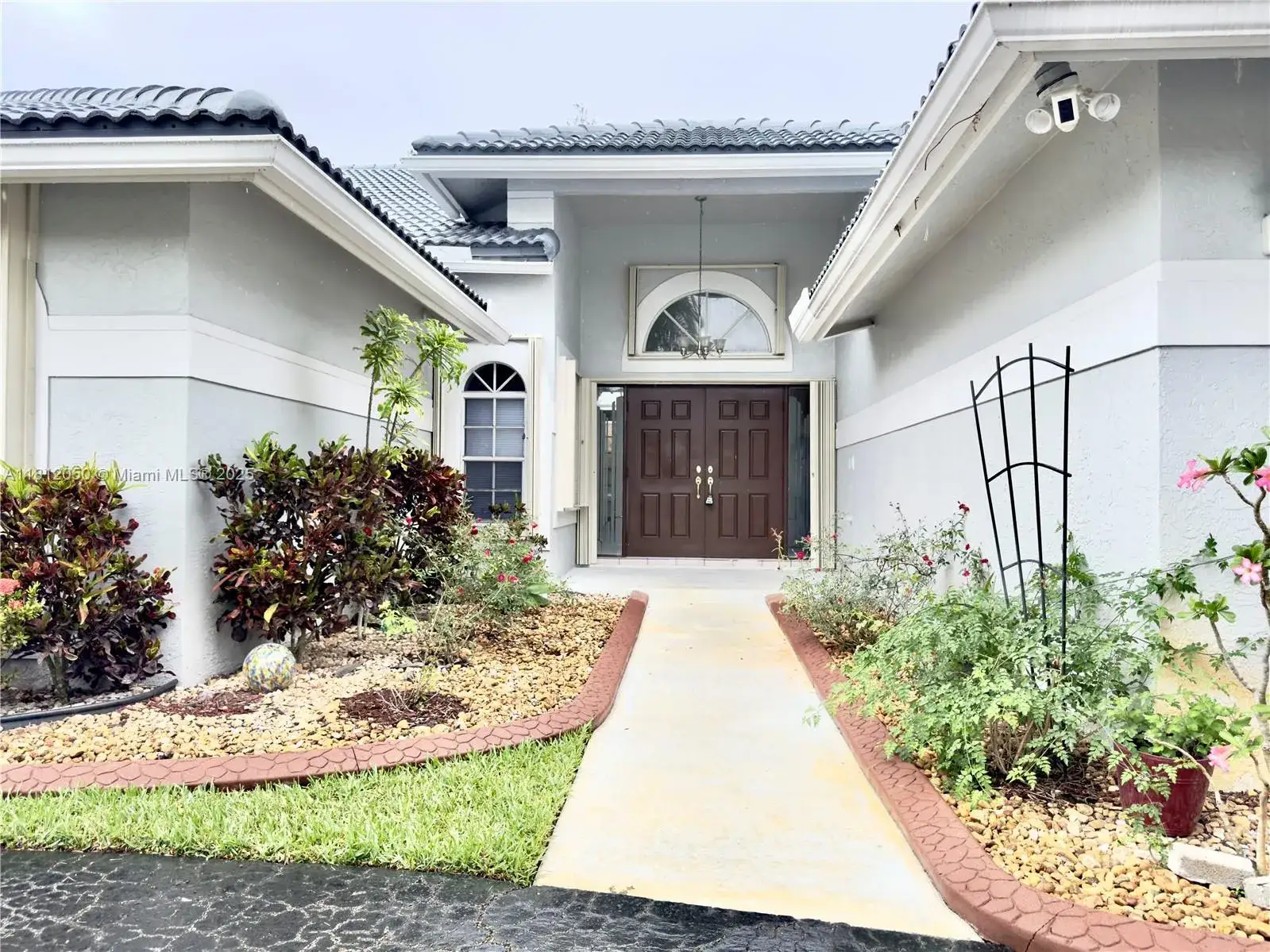 4 bedroom 2 bath Residential Lease for rent at 5136 NW 99th Way, Coral Springs FL 33076