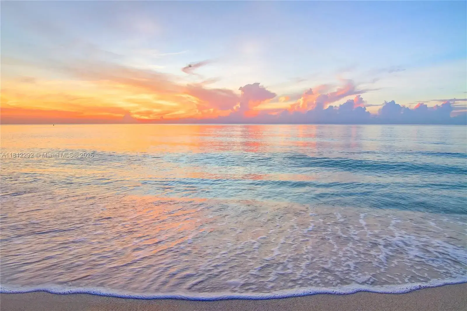 1 bedroom 1 bath Residential Lease for rent at 6799 Collins Ave # 108, Miami Beach FL 33141