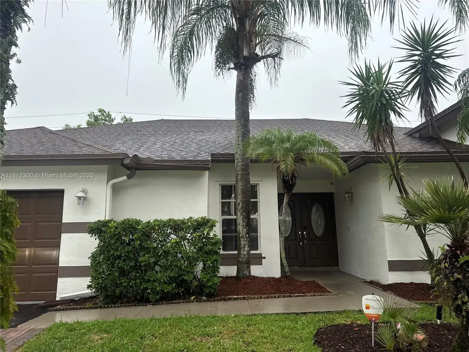 3 bedroom 2 bath Residential Lease for rent at 928 SW 149th Ter # 928, Sunrise FL 33326