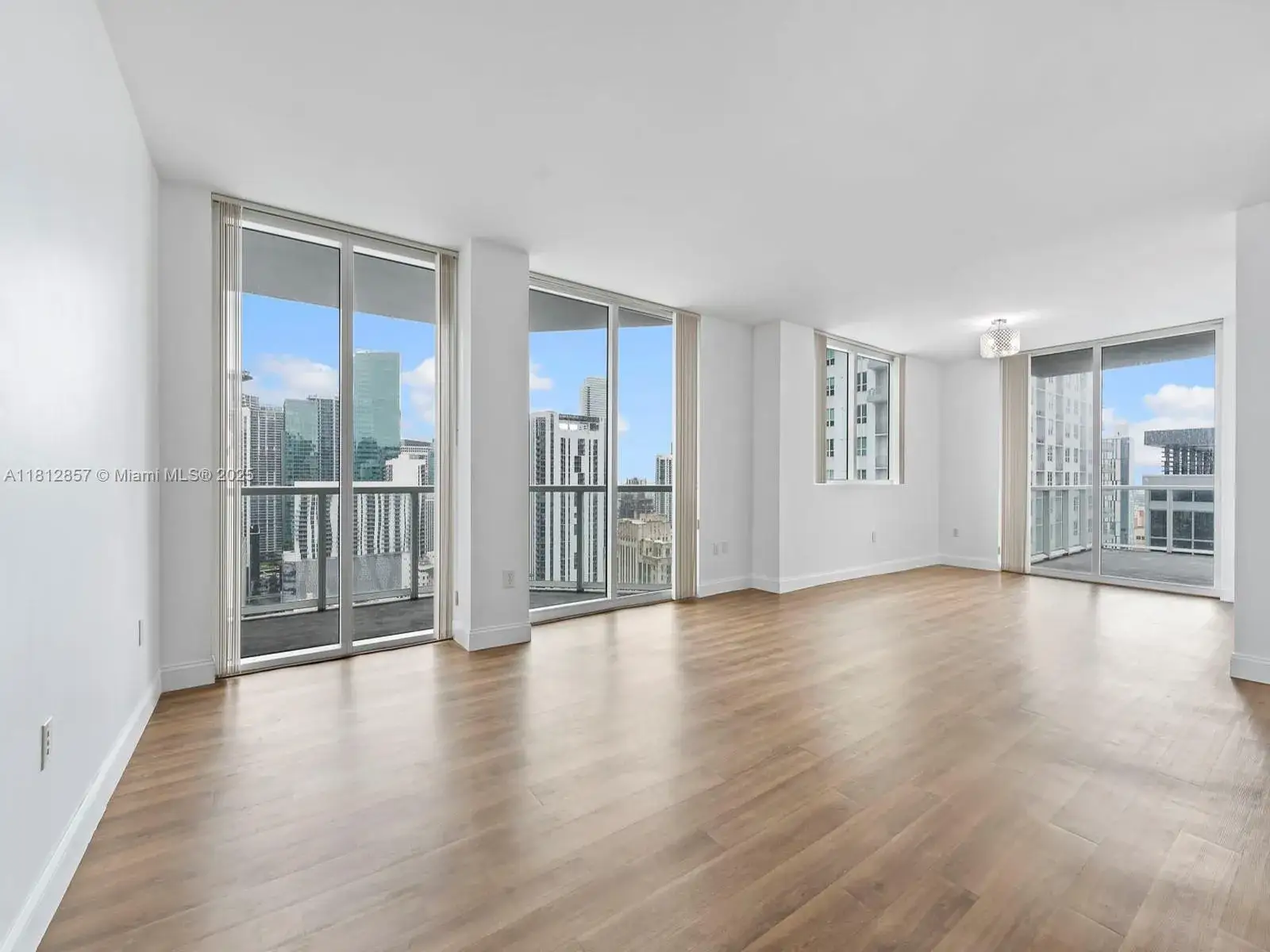 2 bedroom 2 bath Residential for sale at 253 NE 2nd St # 3108, Miami FL 33132