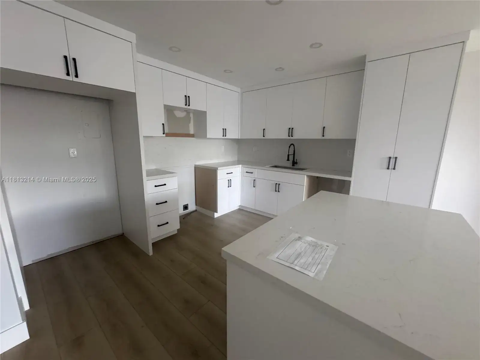 2 bedroom 2 bath Residential for sale at 10854 N Kendall Dr # 106, Miami FL 33176