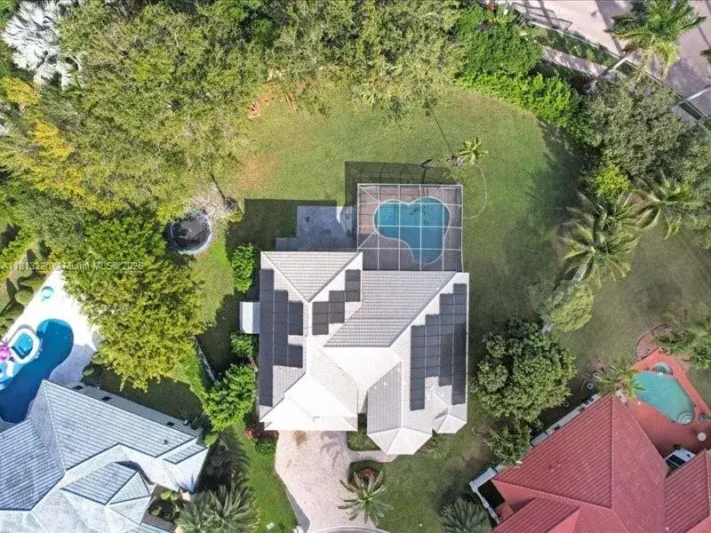 6 bedroom 3 bath Residential for sale at 11913 NW 11th Ct, Coral Springs FL 33071