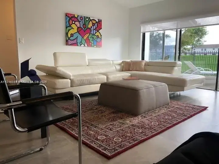 3 bedroom 3 bath Residential Lease for rent at 534 NE 195th St # 534, Miami FL 33179