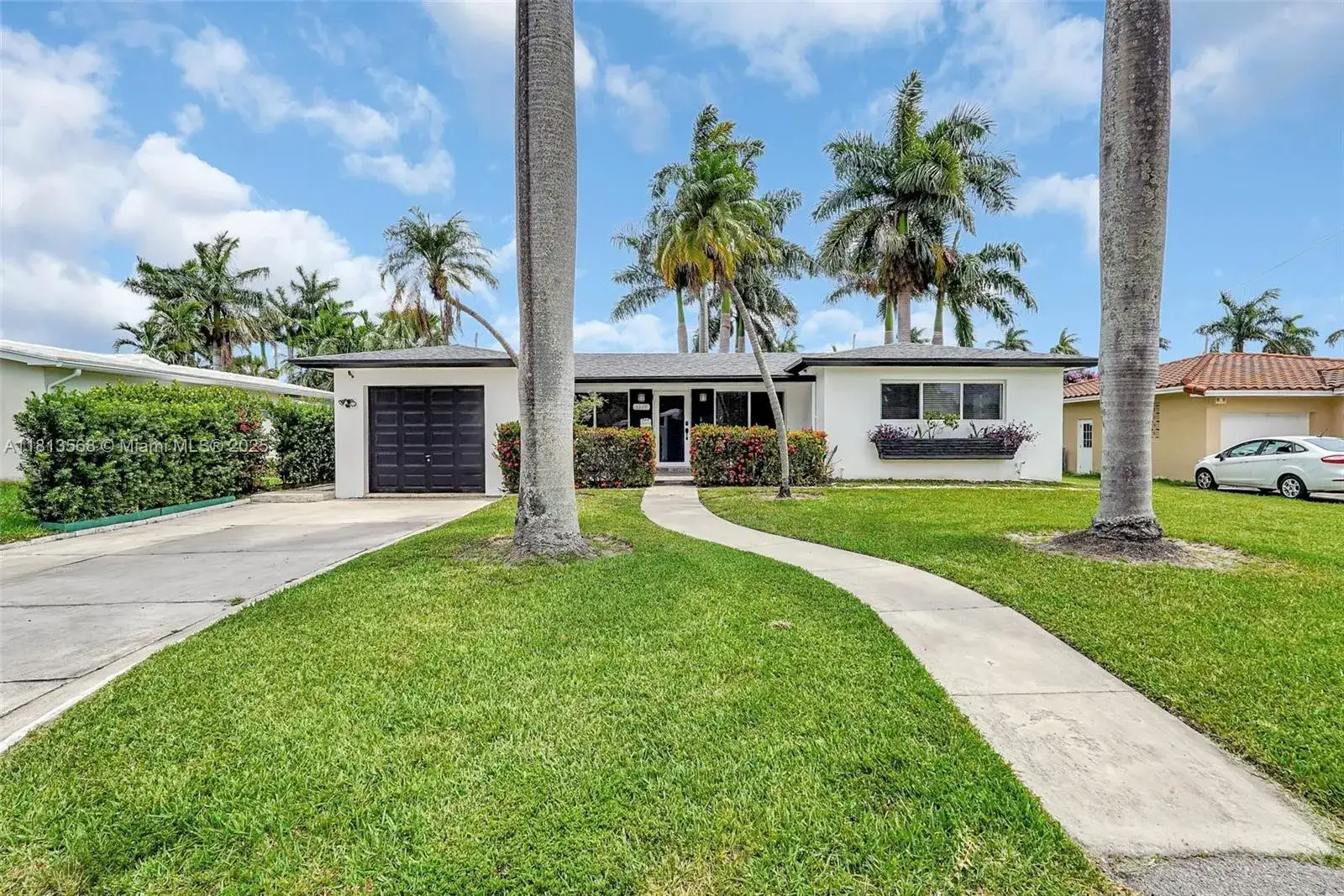 3 bedroom 2 bath Residential Lease for rent at 1319 Buchanan St, Hollywood FL 33019