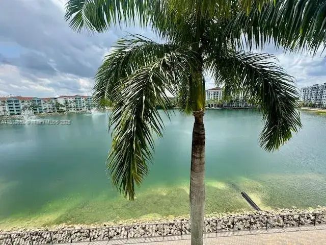 3 bedroom 2 bath Residential Lease for rent at 4640 NW 84th Ave # 41, Doral FL 33166