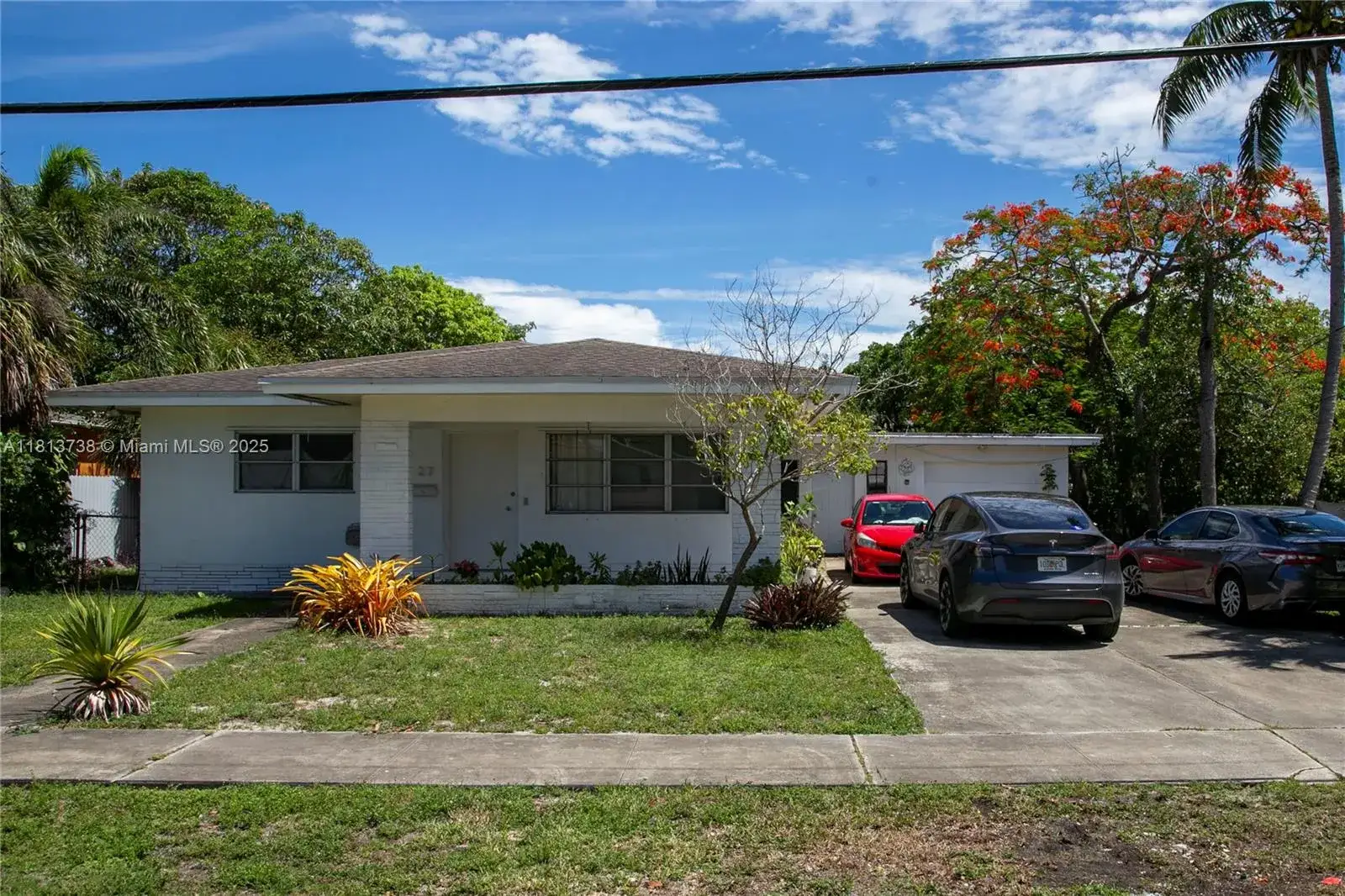 3 bedroom 2 bath Residential Lease for rent at 27 SW 5th St, Hallandale Beach FL 33009