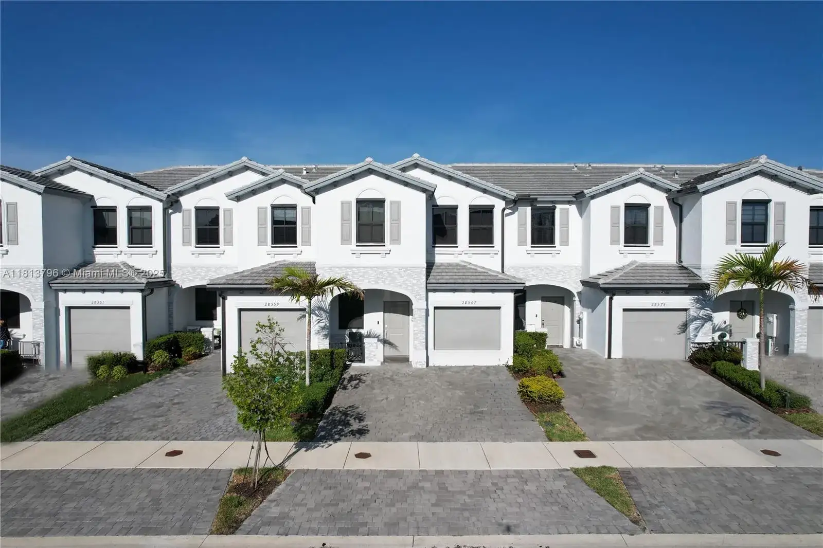 3 bedroom 2 bath Residential for sale at 28567 SW 134th Ave, Homestead FL 33033