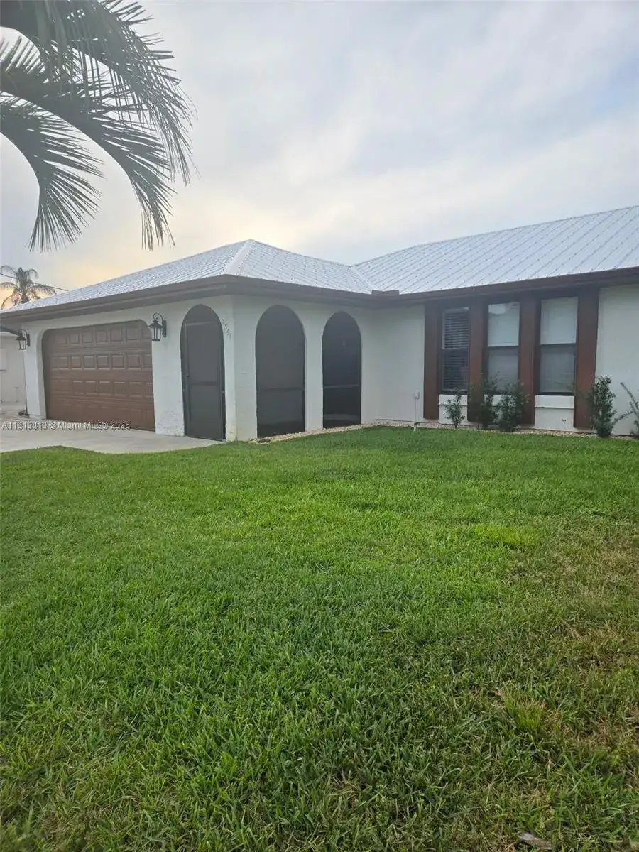 2 bedroom 2 bath Residential Lease for rent at 2361 SE Avalon Rd, Port St. Lucie FL 34952