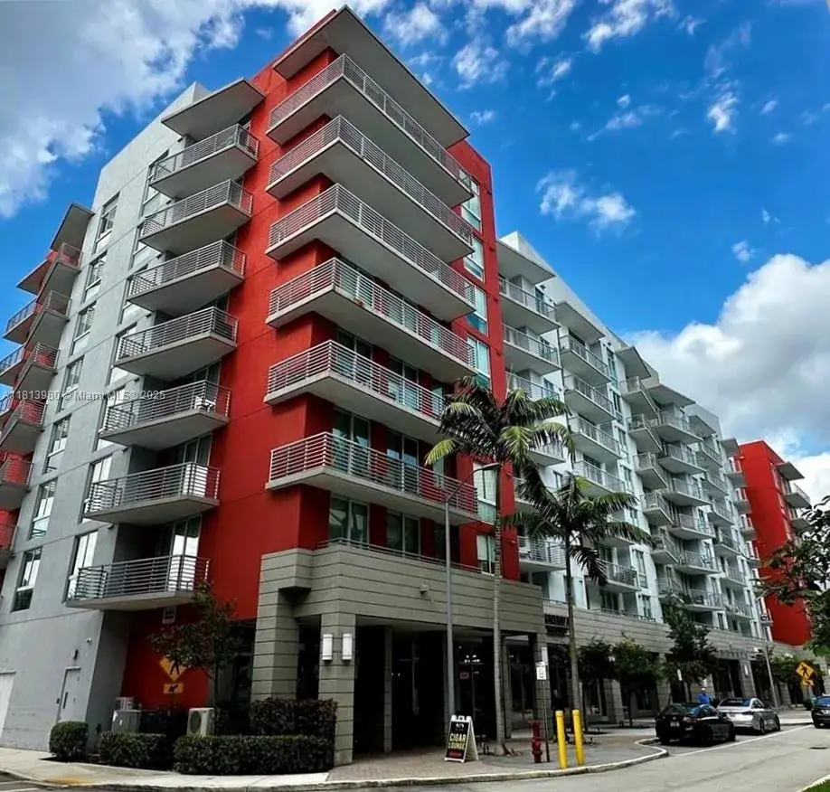1 bedroom 1 bath Residential for sale at 7875 NW 107th Ave # 205, Doral FL 33178