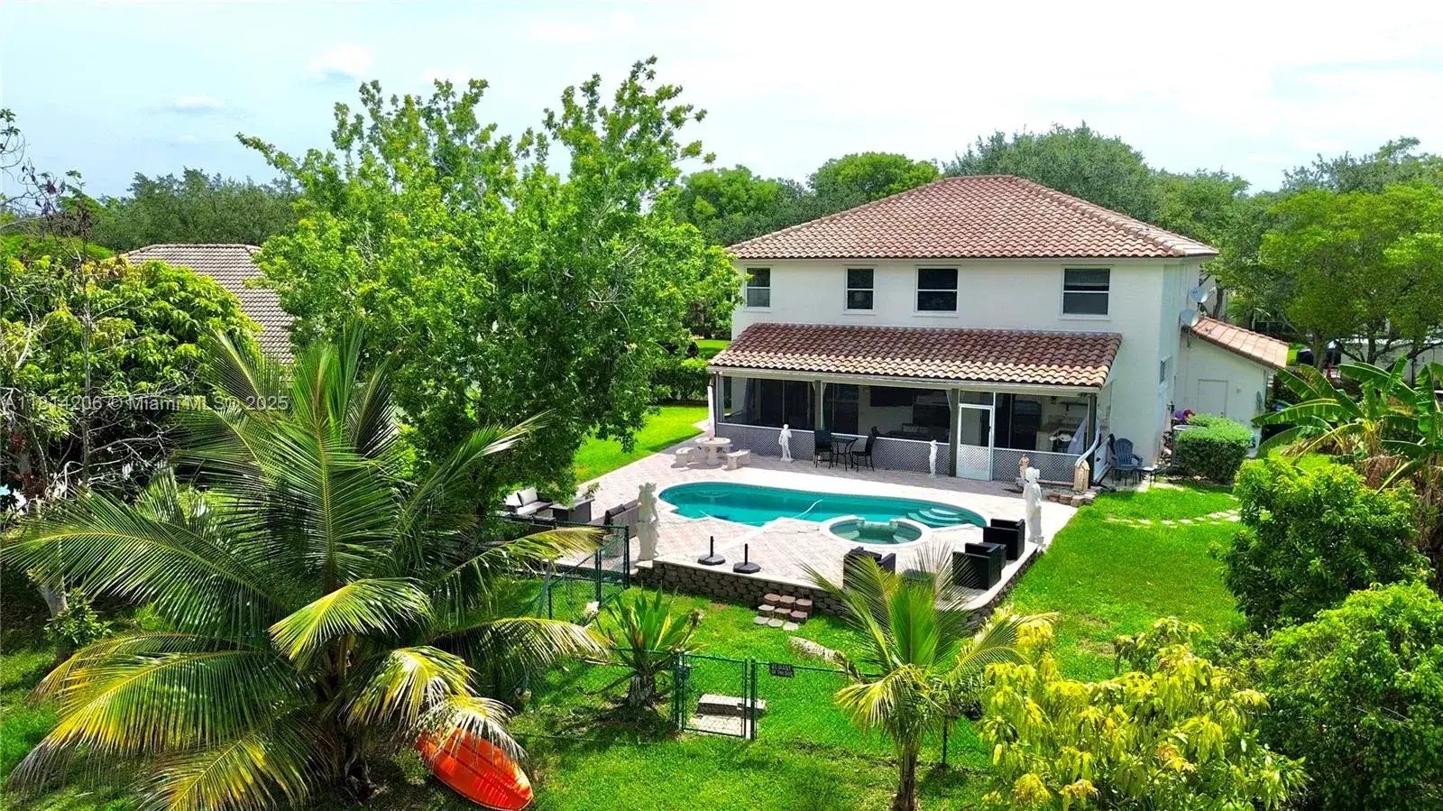 5 bedroom 3 bath Residential for sale at 1560 NW 103rd Ter, Coral Springs FL 33071