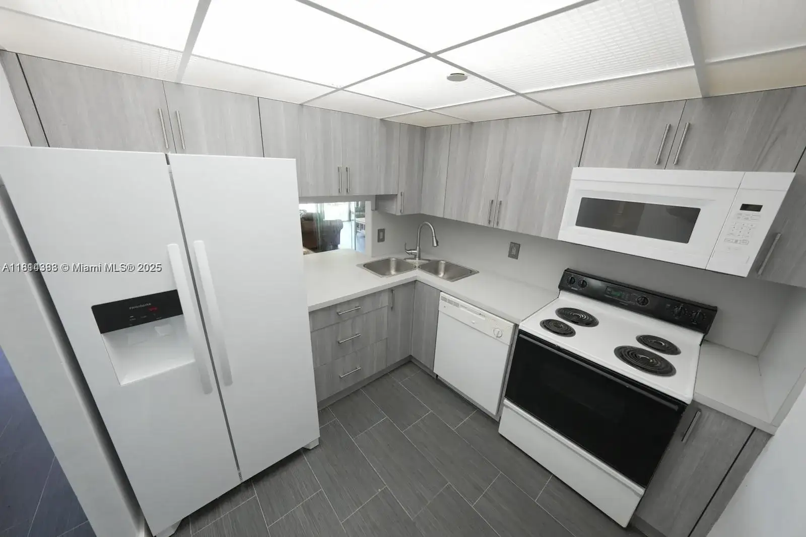 1 bedroom 1 bath Residential for sale at 1470 NE 123rd St # A104, North Miami FL 33161