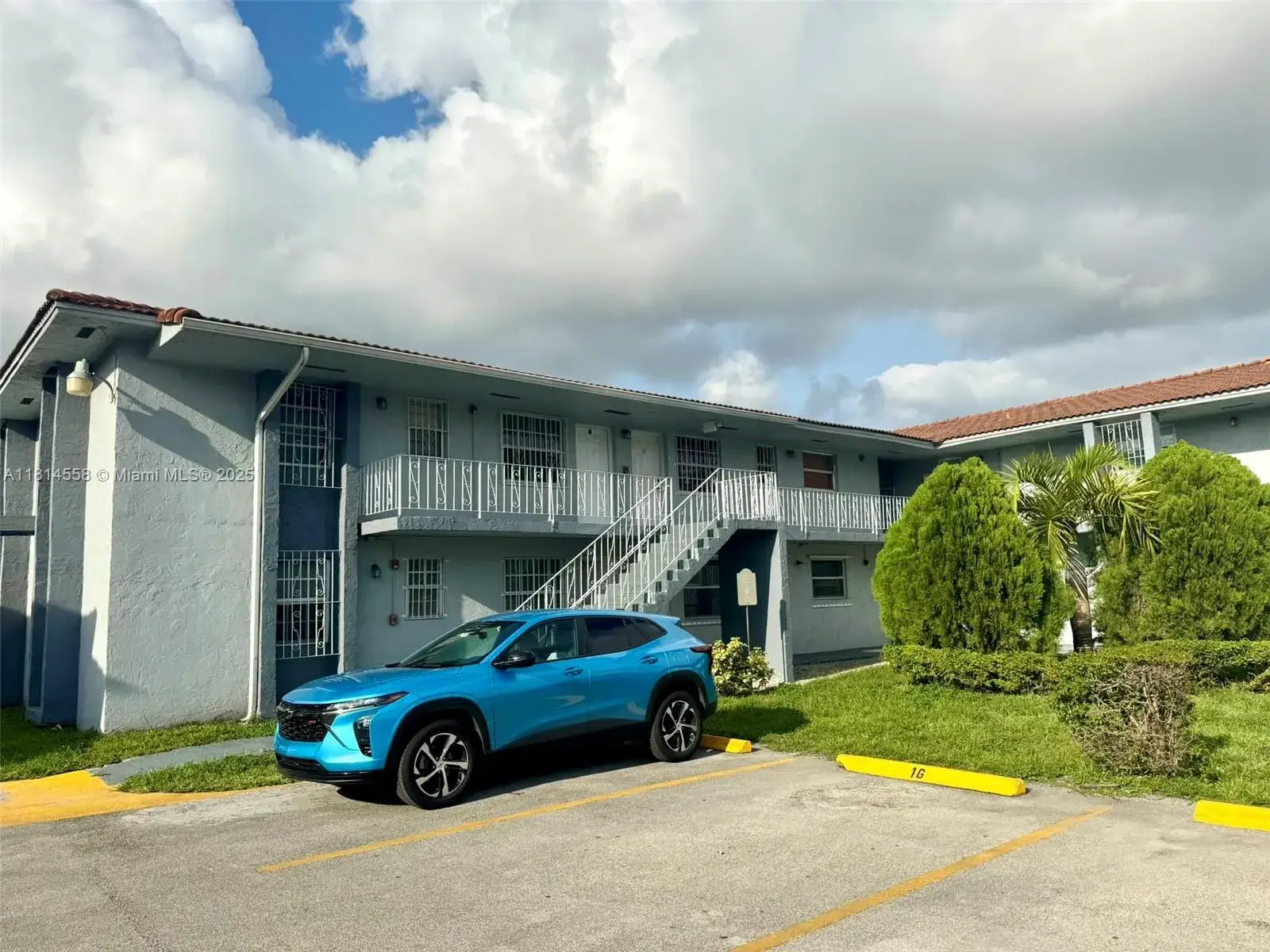 3 bedroom 1 bath Residential for sale at 4050 NW 135th St # 11, Opa-Locka FL 33054