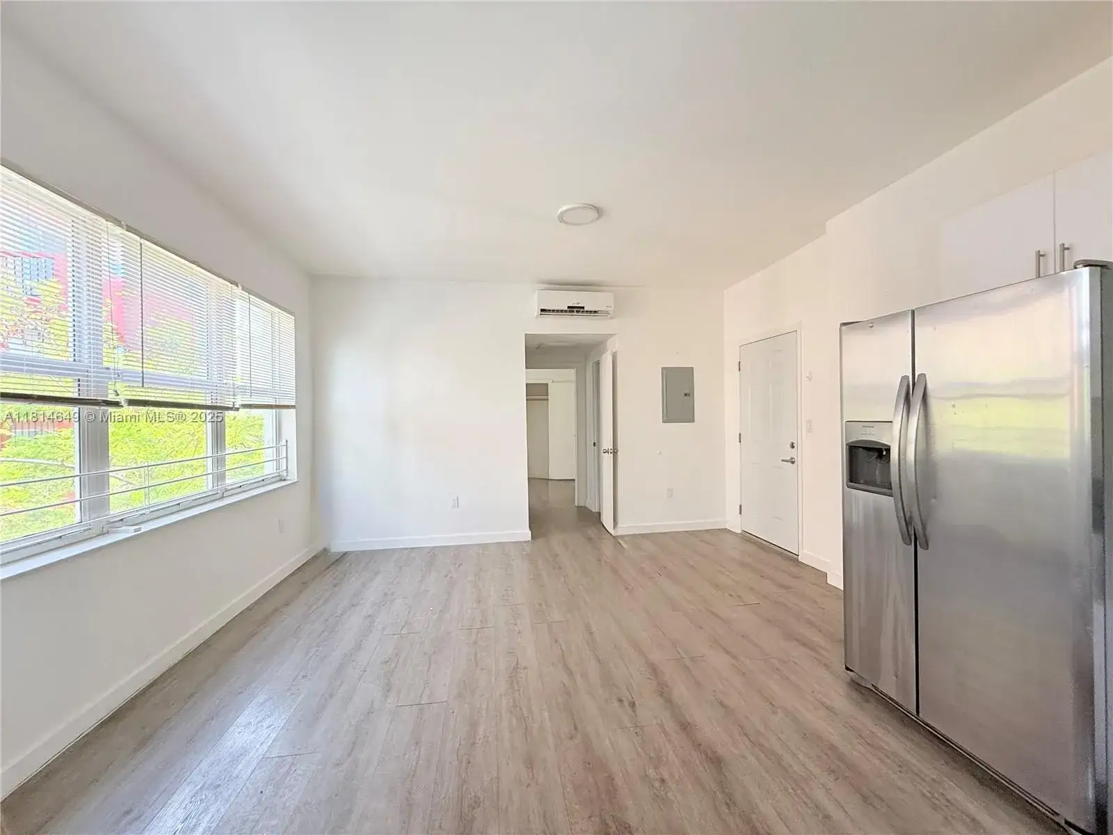 1 bedroom 1 bath Residential Lease for rent at 402 NW 12th Ave # 209, Miami FL 33128