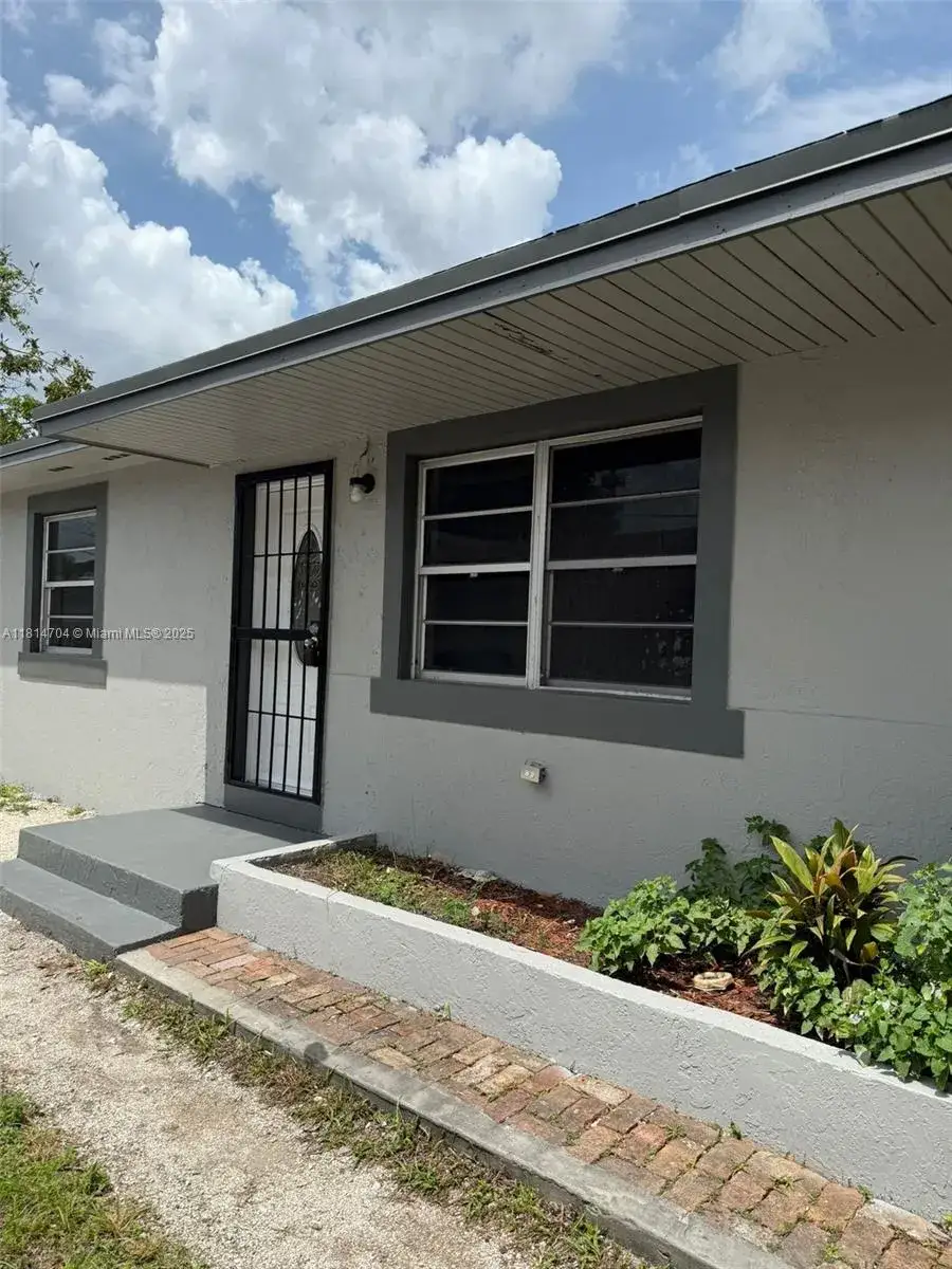 2 bedroom 1 bath Residential Lease for rent at 740 NW 100th St # 2, Miami FL 33150