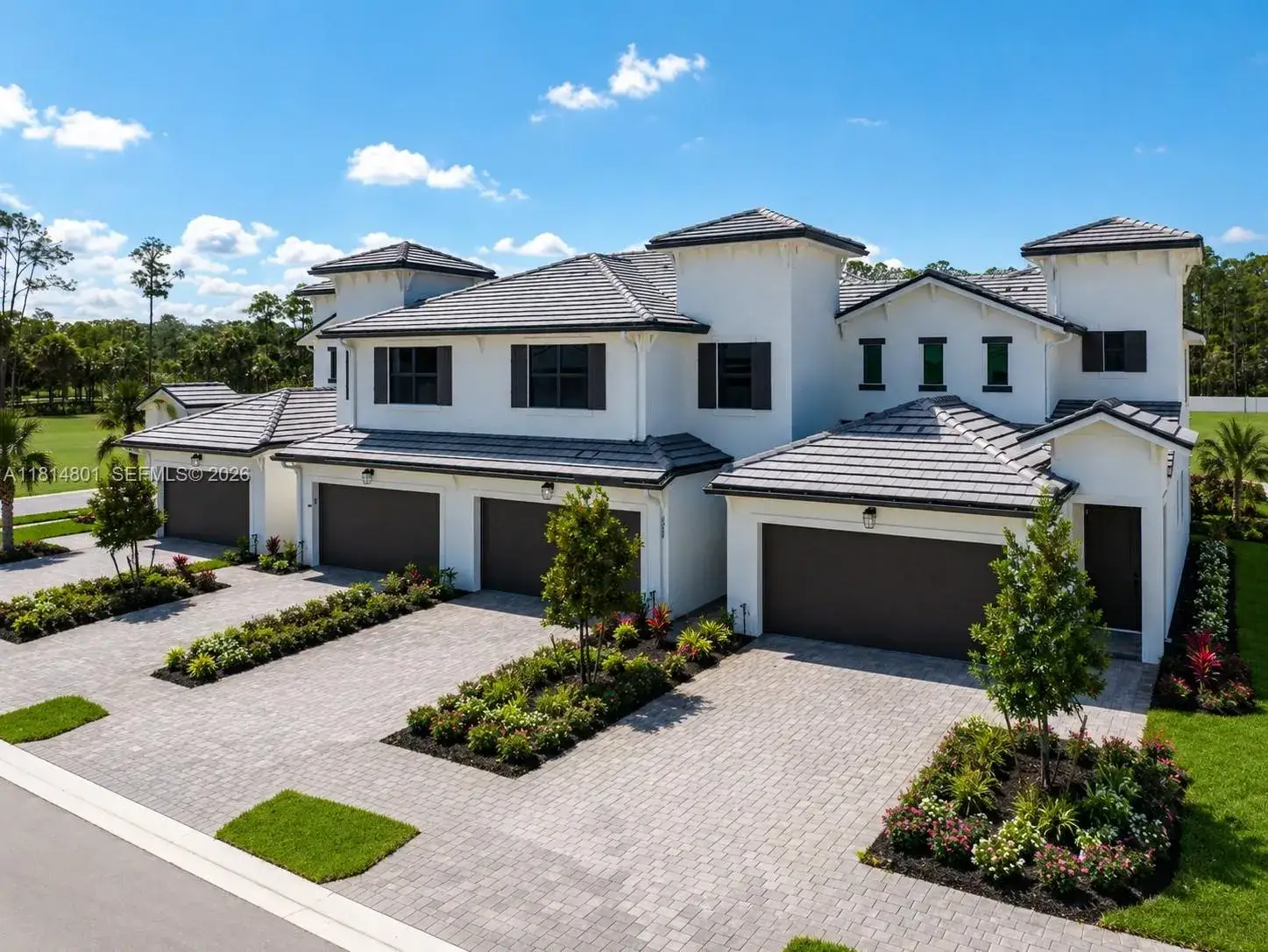 3 bedroom 2 bath Residential for sale at 6088 Barbara Circle, Naples FL 34112