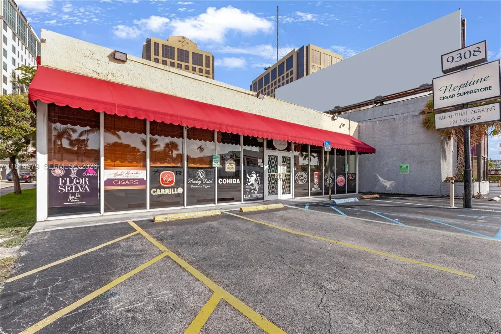 Commercial Sale for sale at 9308 S Dixie Hwy, Miami FL 33156