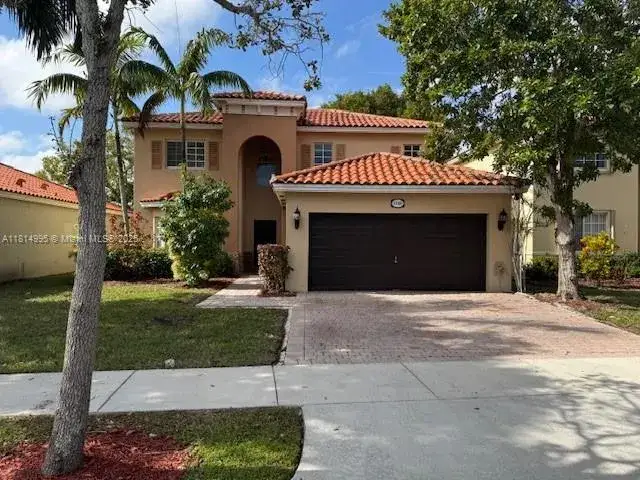 3 bedroom 2 bath Residential for sale at 1720 NE 35th Ave, Homestead FL 33033