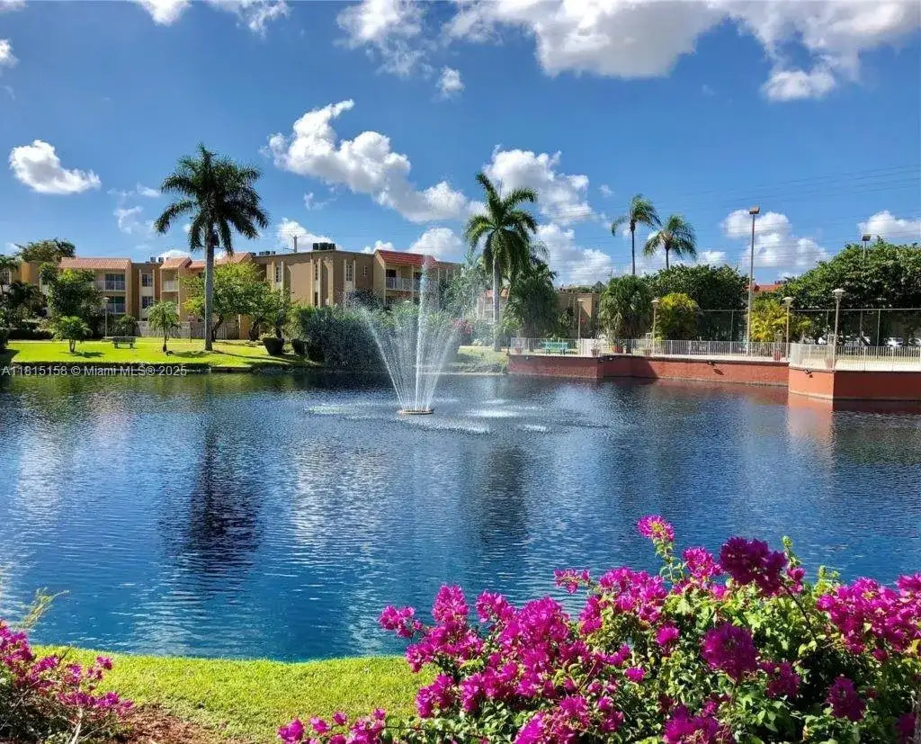 1 bedroom 1 bath Residential Lease for rent at 4810 NW 79th Ave # 205, Doral FL 33166