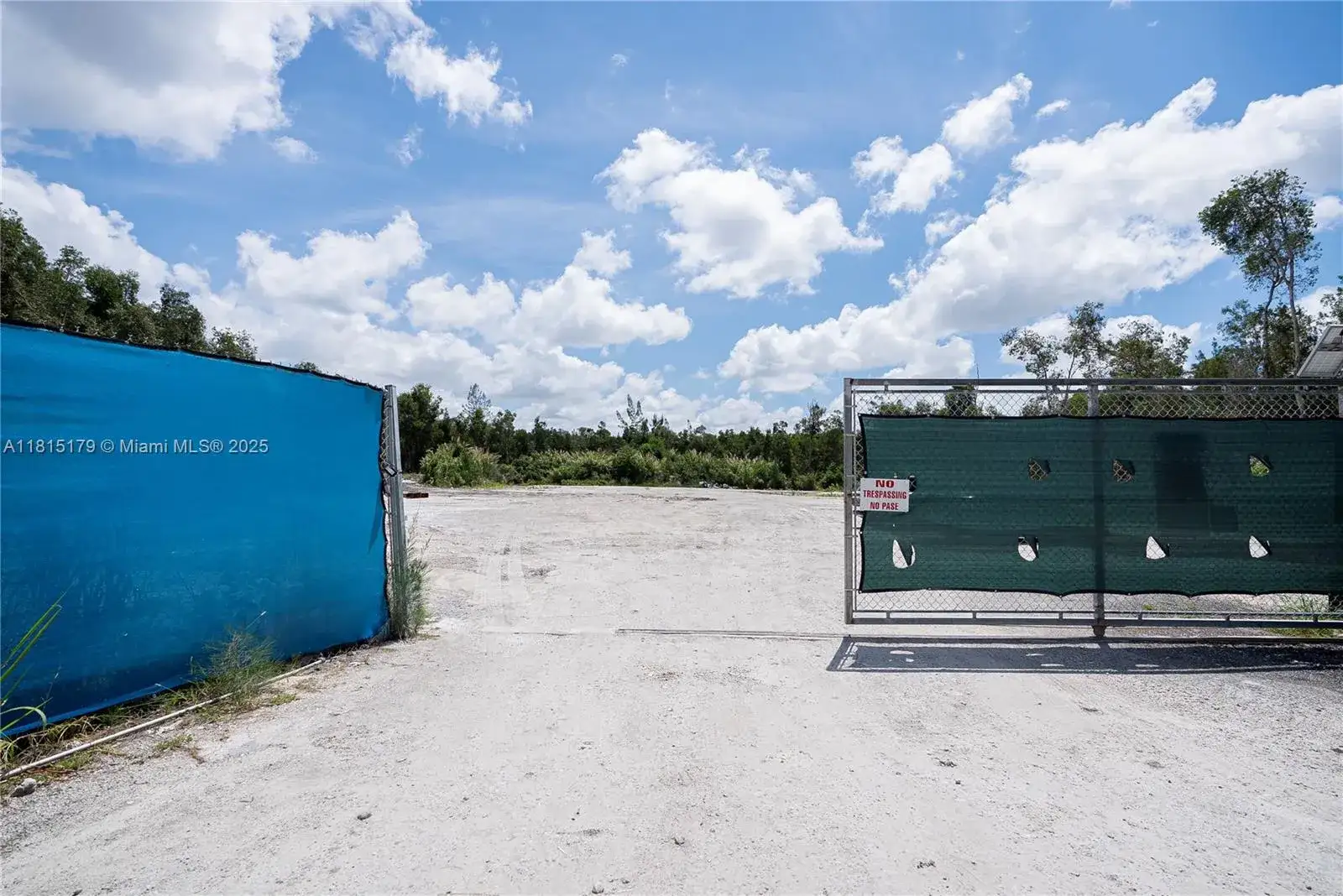 Commercial Land for sale at NW 122 Ave, NW 50 ST, Doral FL 33178