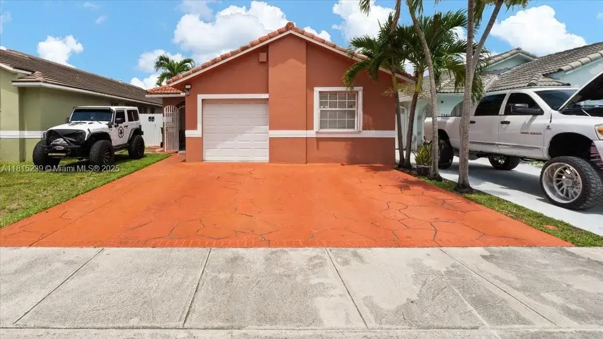 3 bedroom 2 bath Residential for sale at 7568 W 4th Ct, Hialeah FL 33014