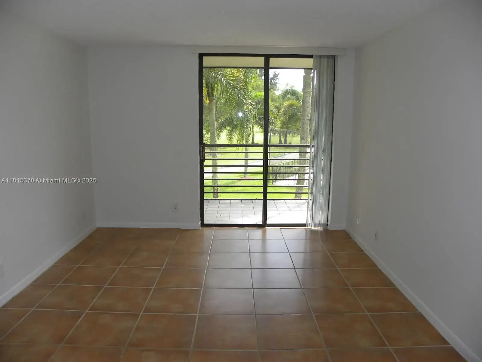 2 bedroom 2 bath Residential Lease for rent at 8050 W Mcnab Rd # 206, Tamarac FL 33321