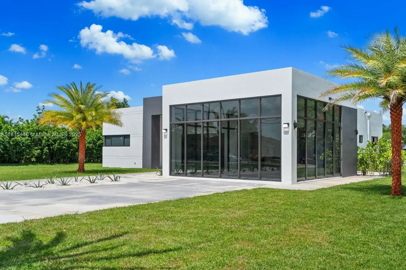 4 bedroom 3 bath Residential for sale at 29705 SW 187th Ave, Homestead FL 33030