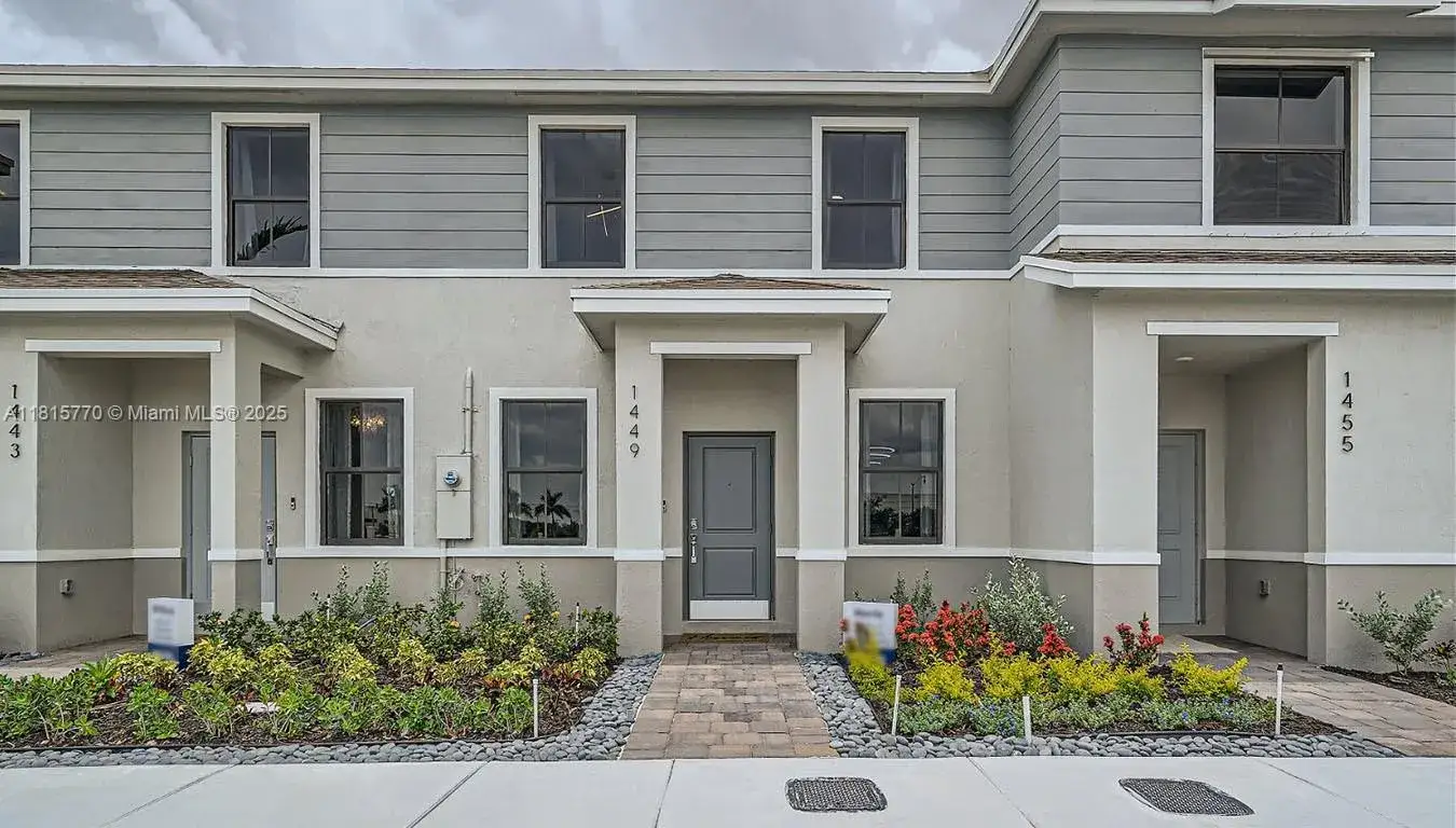 3 bedroom 2 bath Residential for sale at 1461 NE 3rd Avenue, Florida City FL 33034