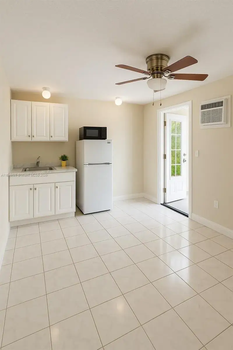 1 bath Residential Lease for rent at 2810 NW 51st St # C, Miami FL 33142