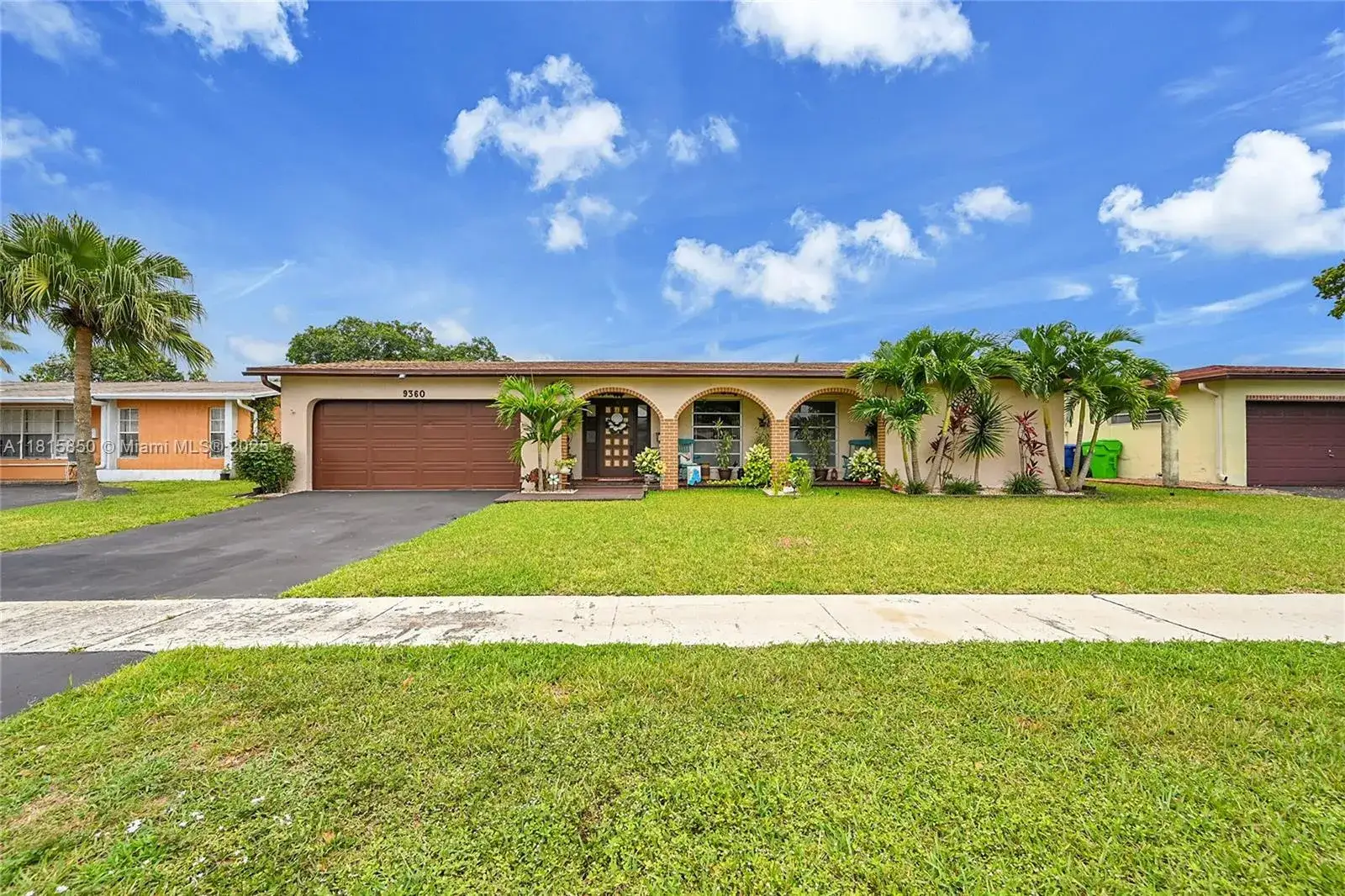 4 bedroom 2 bath Residential for sale at 9360 NW 21st Mnr, Sunrise FL 33322