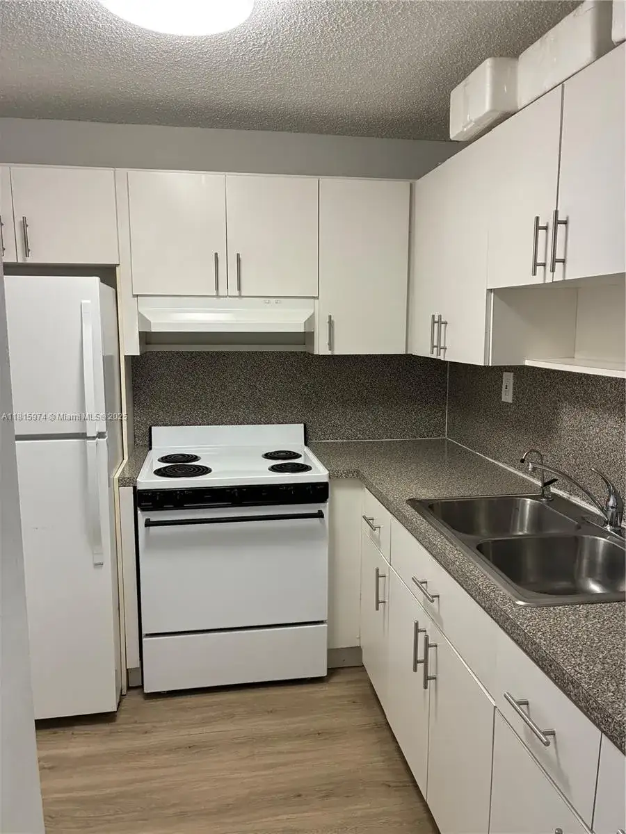 2 bedroom 2 bath Residential Lease for rent at 4675 W 18th Ct # 211, Hialeah FL 33012