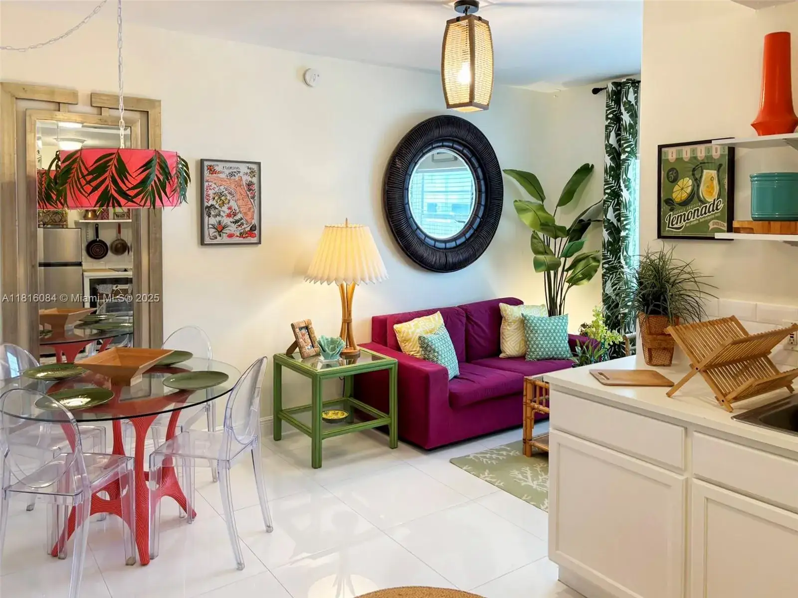 1 bedroom 1 bath Residential Lease for rent at 335 Ocean Dr # 114, Miami Beach FL 33139