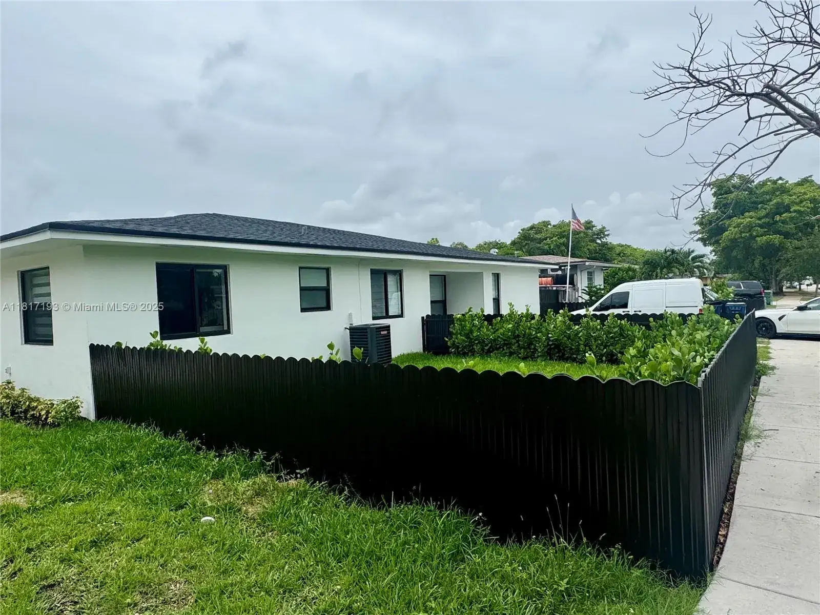 2 bedroom 1 bath Residential Lease for rent at 20640 Manta Dr # 20640, Cutler Bay FL 33189