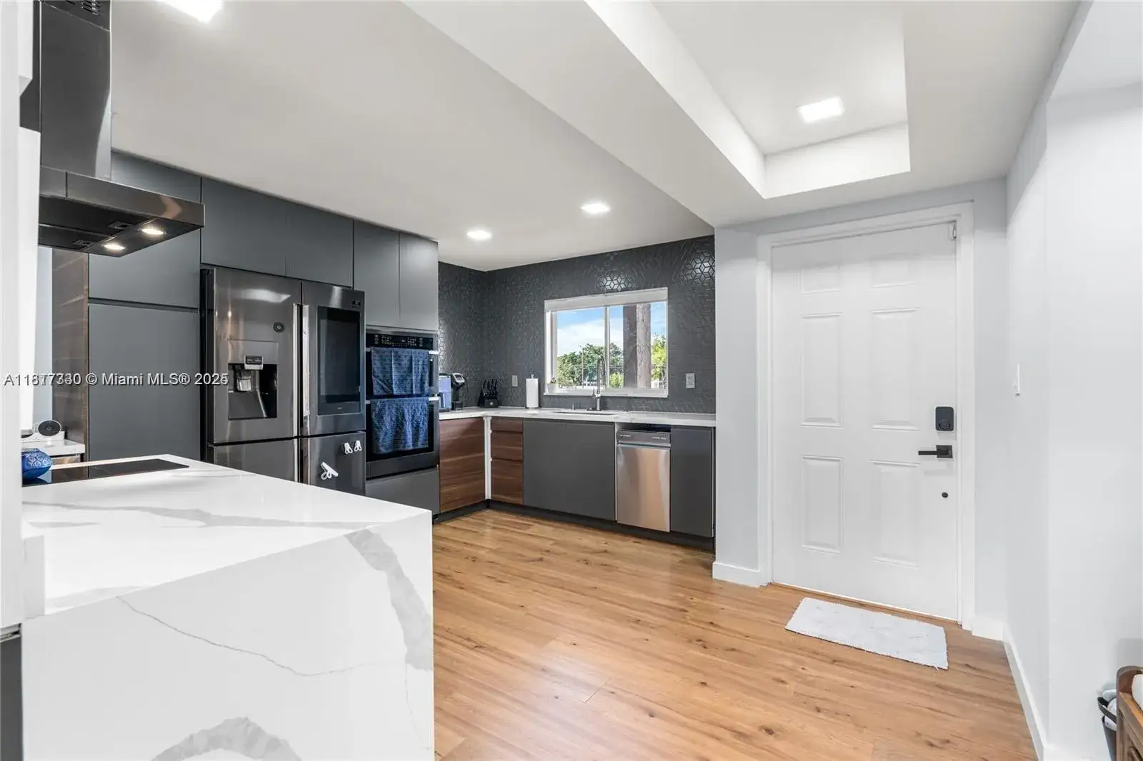 2 bedroom 2 bath Residential for sale at 9310 Sunrise Lakes Blvd # 206, Sunrise FL 33322