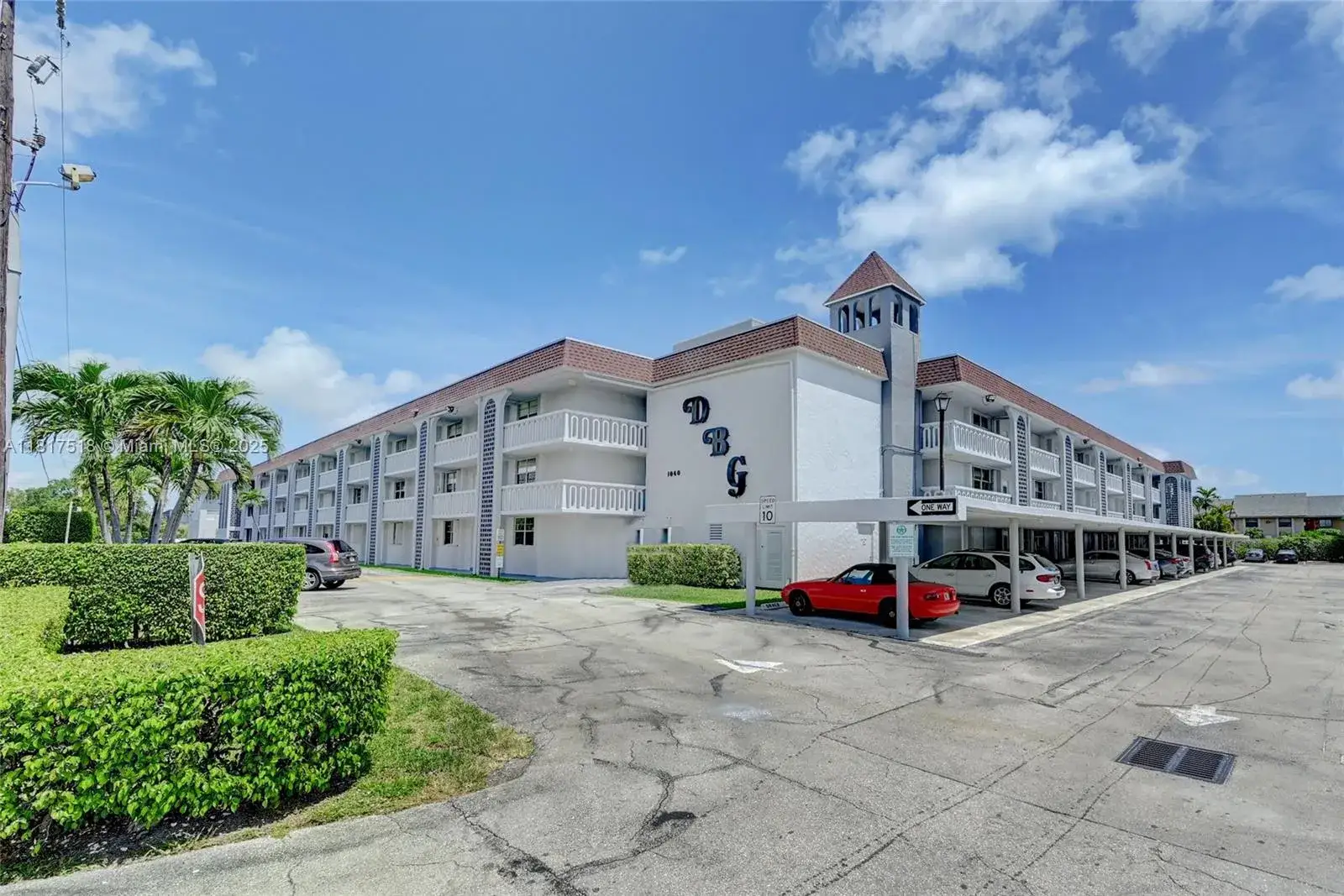 1 bedroom 1 bath Residential for sale at 1040 SE 4th Ave # 128, Deerfield Beach FL 33441