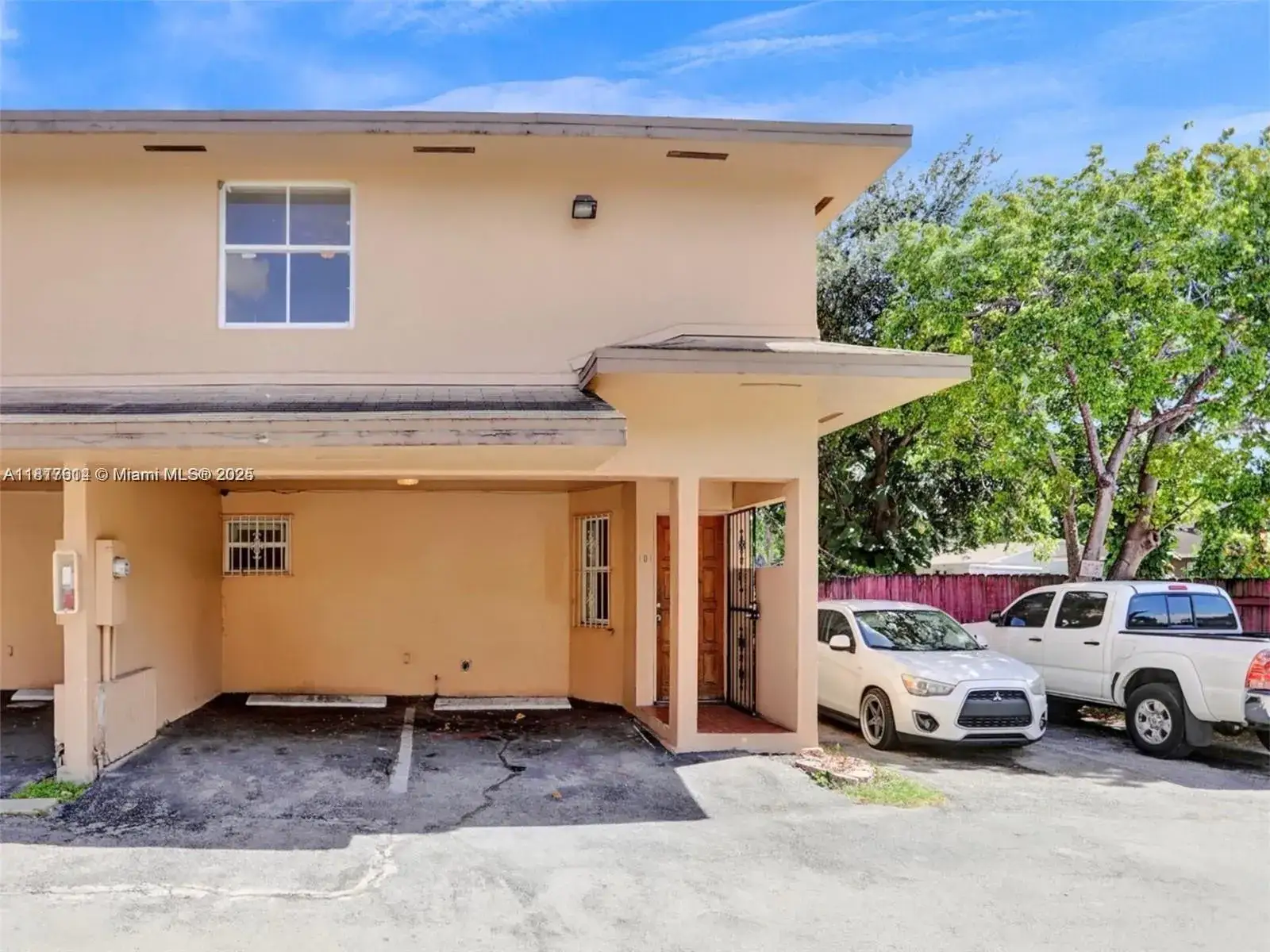 3 bedroom 2 bath Residential for sale at 451 NE 136th St # 101, North Miami FL 33161