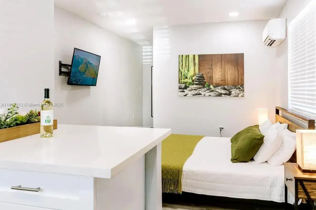 1 bedroom 1 bath Residential Lease for rent at 1647 NW 29th Ave # 2, Miami FL 33125