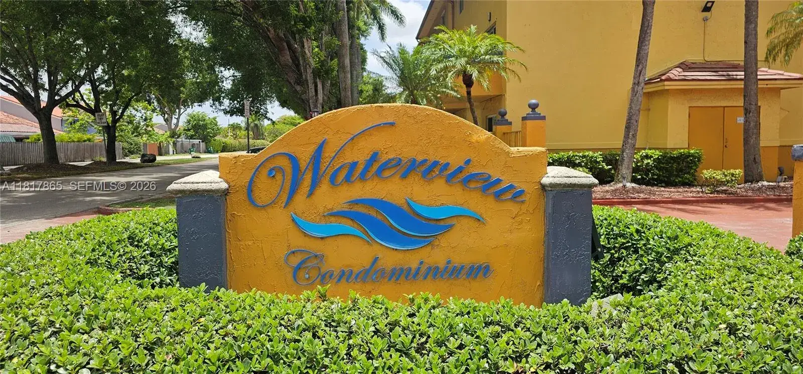 3 bedroom 2 bath Residential for sale at 14921 SW 82nd Ln # 508, Miami FL 33193