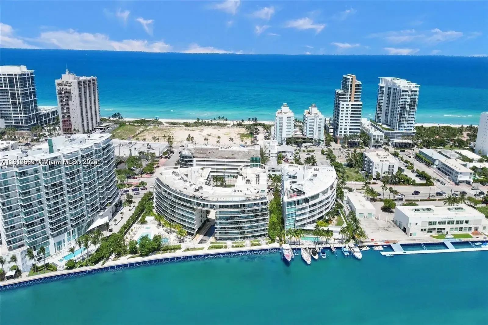 1 bedroom 1 bath Residential for sale at 6620 Indian Creek Dr # 304, Miami Beach FL 33141
