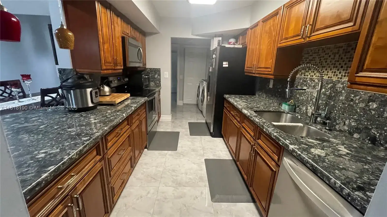 3 bedroom 2 bath Residential for sale at 11040 S Lakeview Dr, Pembroke Pines FL 33026