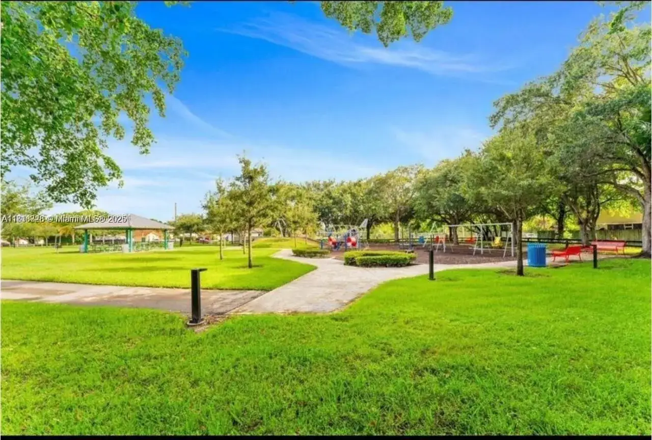 3 bedroom 2 bath Residential for sale at 14085 SW 179th Ter, Miami FL 33177