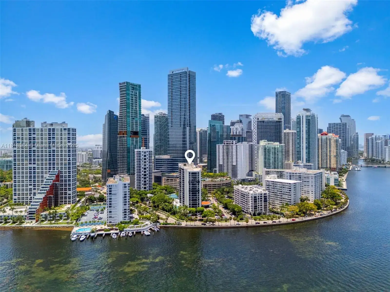 2 bedroom 2 bath Residential for sale at 1450 Brickell Bay Dr # 806, Miami FL 33131