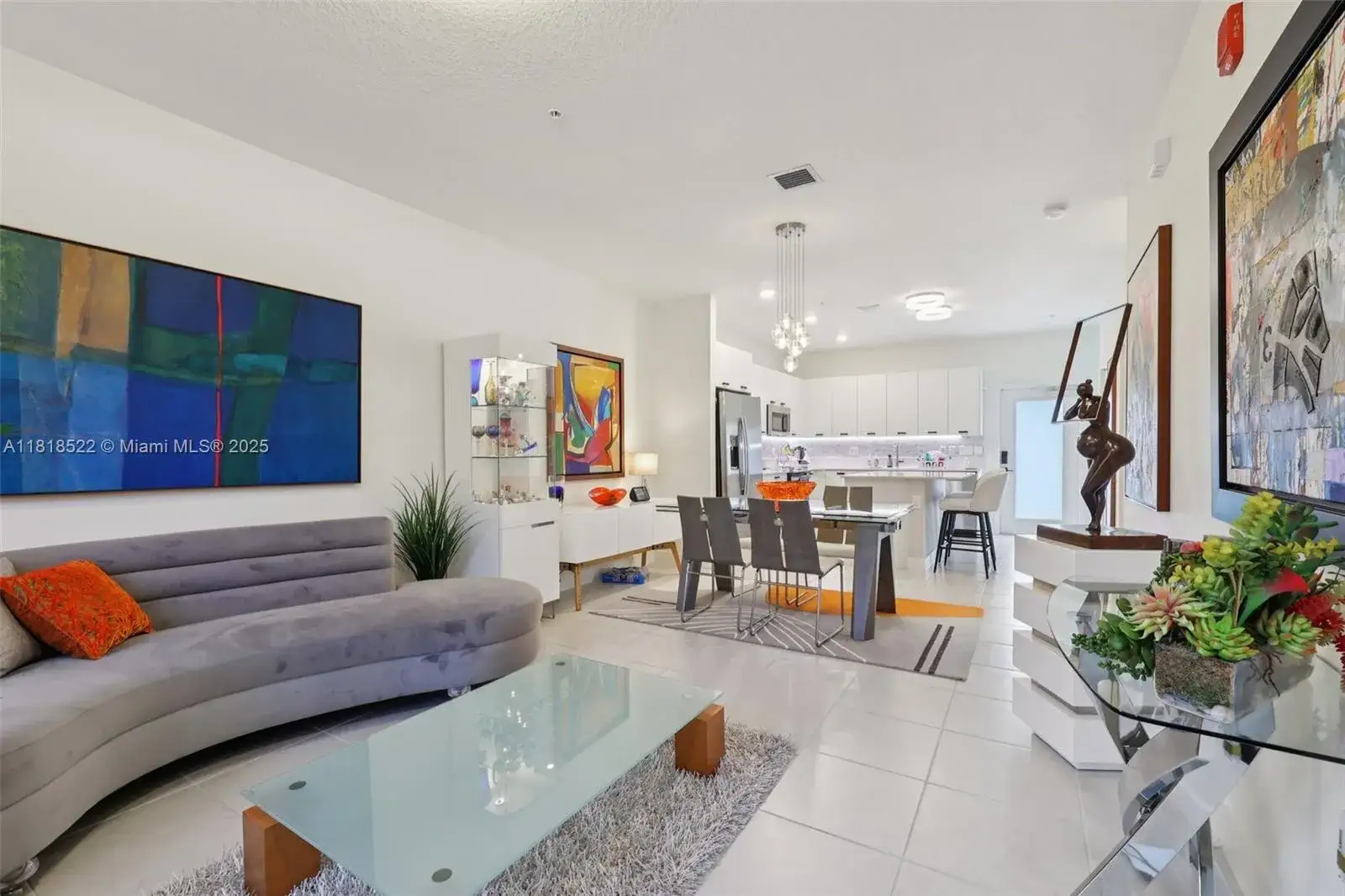 4 bedroom 3 bath Residential Lease for rent at 8001 NW 41st St # 112, Doral FL 33166