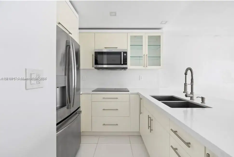 2 bedroom 1 bath Residential for sale at 1800 NW 24th Ave # 910, Miami FL 33125