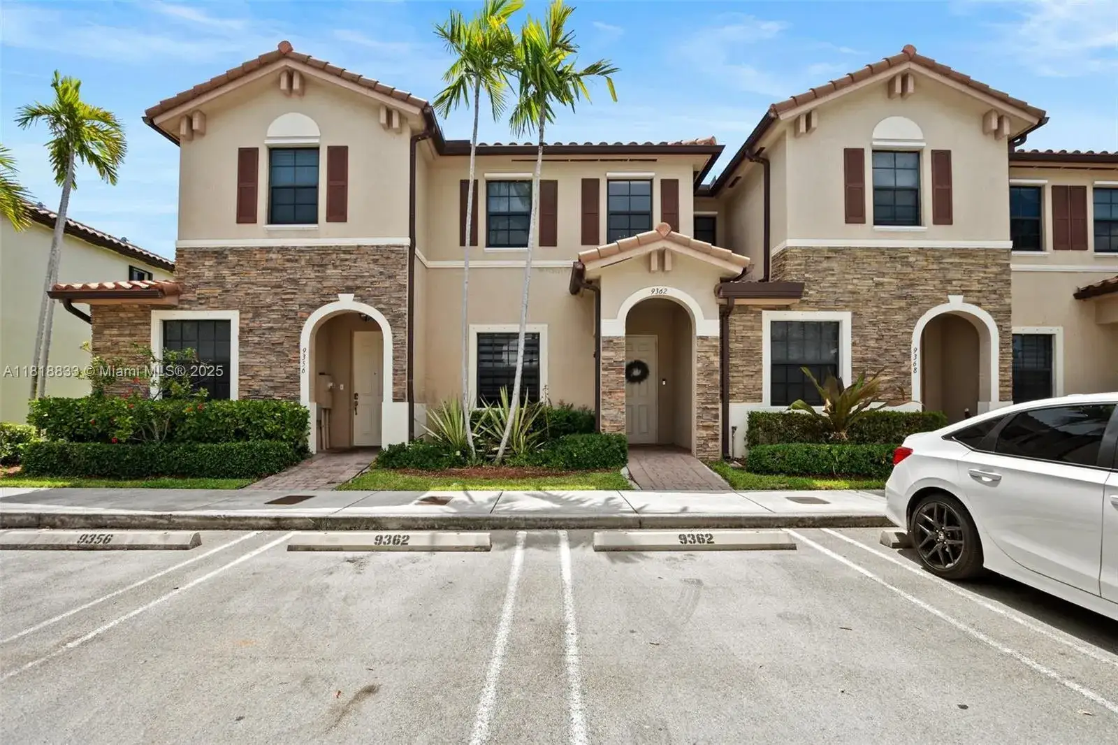 2 bedroom 2 bath Residential for sale at 9362 W 33rd Ln, Hialeah FL 33018