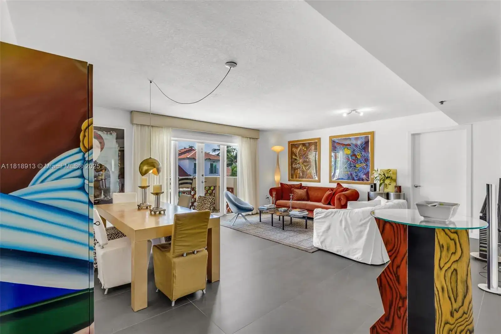 2 bedroom 2 bath Residential for sale at 227 Michigan Ave # 304, Miami Beach FL 33139