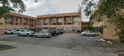 2 bedroom 1 bath Residential Lease for rent at 1305 W 46th St # 221, Hialeah FL 33012