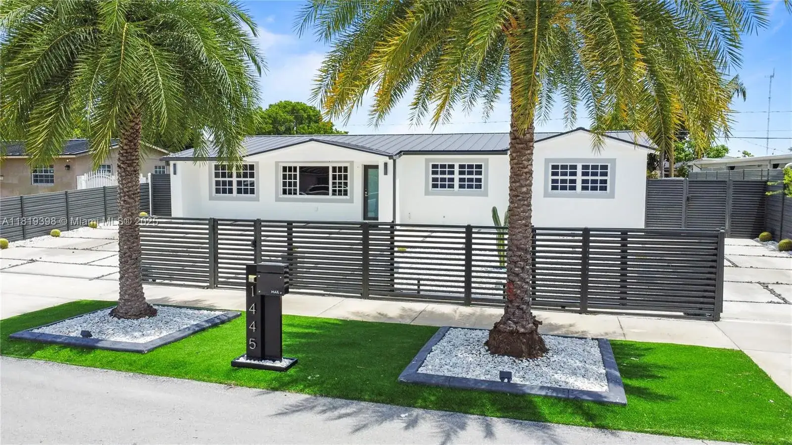 3 bedroom 2 bath Residential for sale at 1445 NW 195th St, Miami Gardens FL 33169
